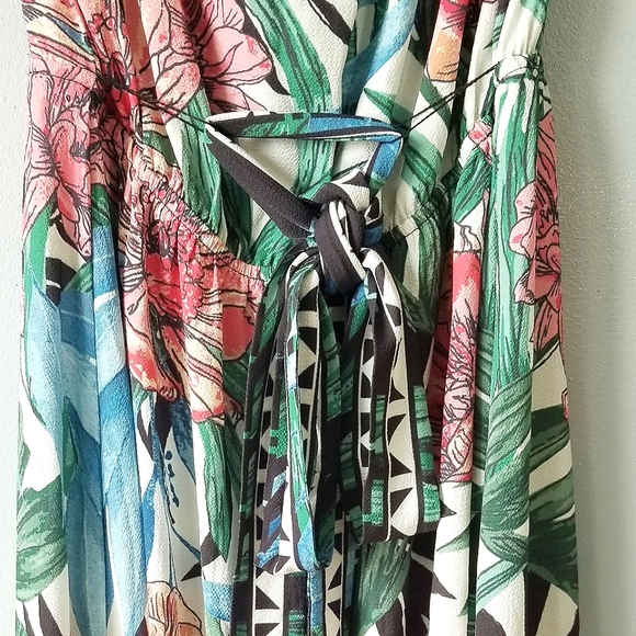 Flying Tomato High Low Floral Dress Size Large - Picture 3 of 10